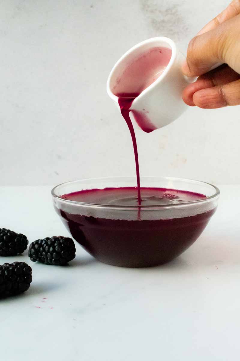 Blackberry Simple Syrup Recipe (So Easy)