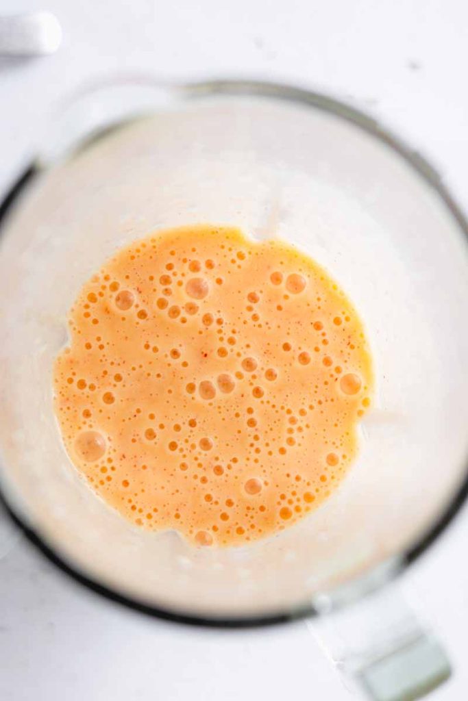 step-by-step instruction of peach smoothie recipe in blender

